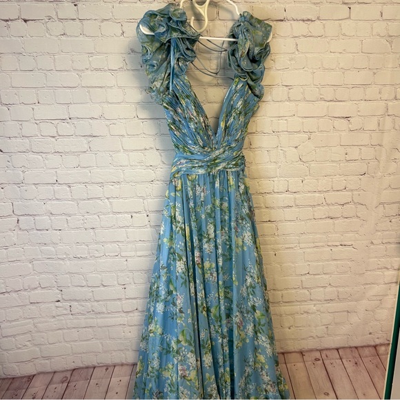 Mac Duggal Ruffle Tiered Floral Cut-out Chiffon Blue floral gown size 12 stunner - Picture 4 of 15
